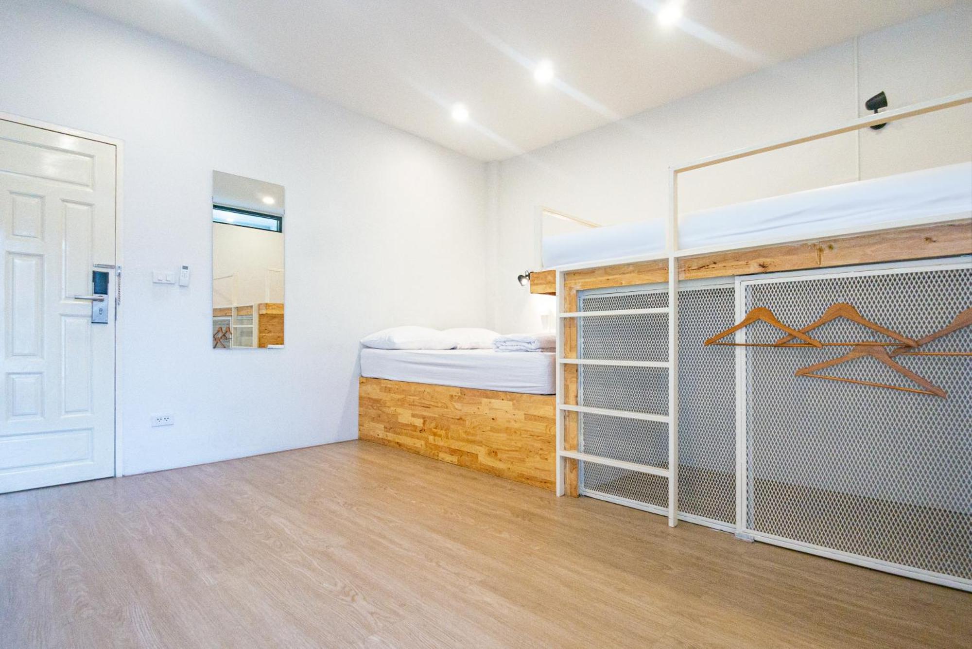 Paknap Hostel Nan Extérieur photo