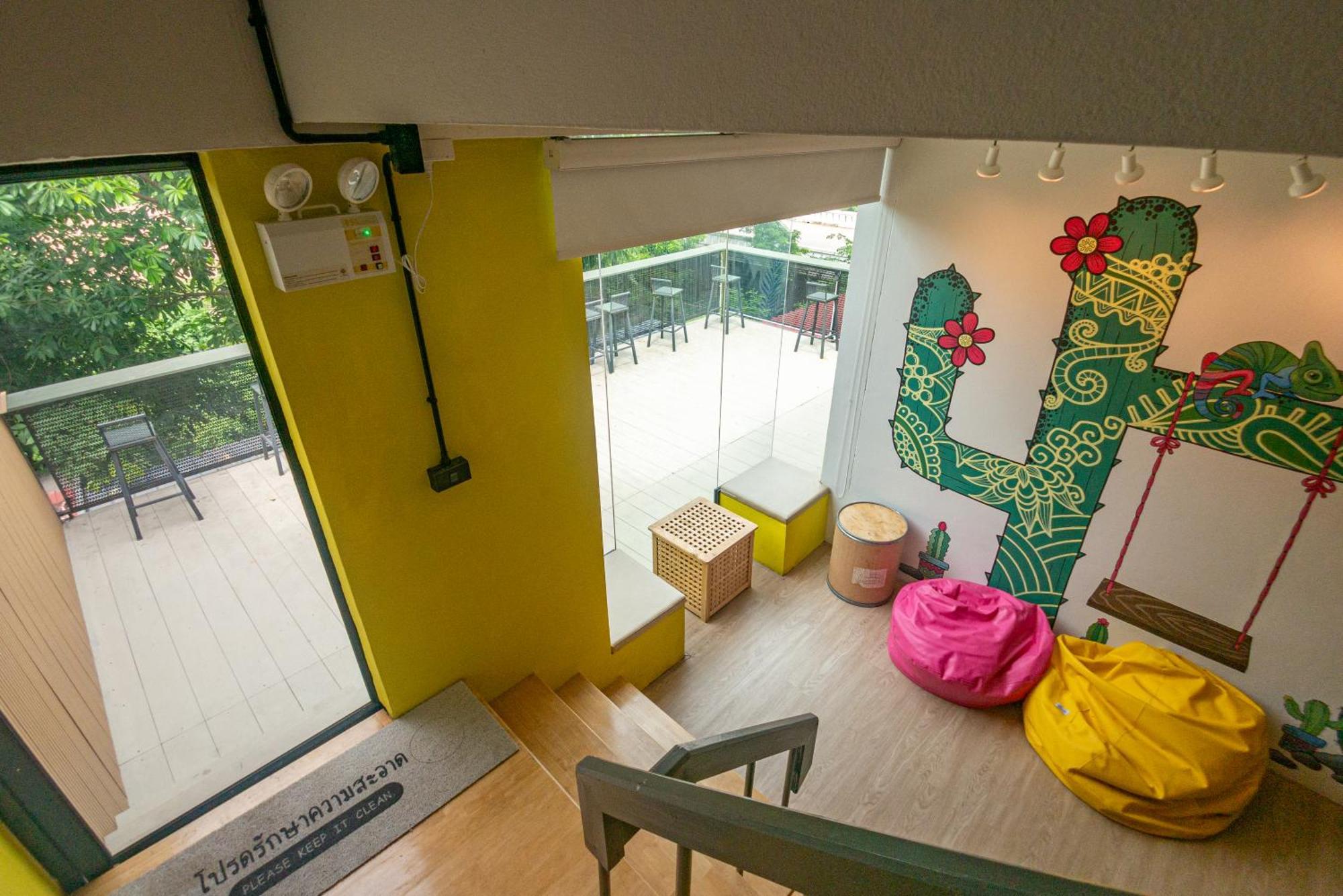 Paknap Hostel Nan Extérieur photo